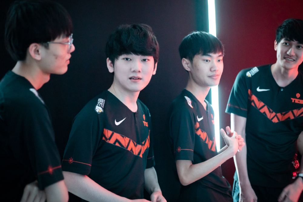 TES血洗HKA，369完成史诗逆转激烈交锋全球总决赛，技惊四座